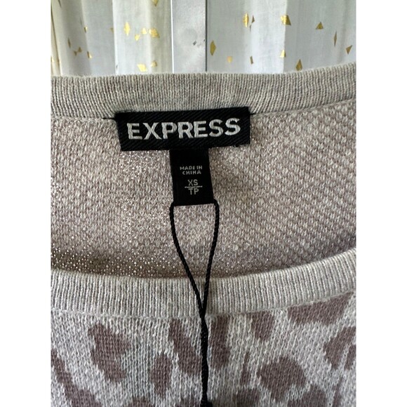 Express NWT Leopard Animal Print Scoop Neck Quarter Sleeve Sweater Dress XS - Picture 5 of 8